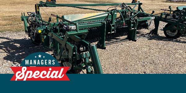 2021 PICKETT 6030 Windrower E00023074 2021 PICKETT 6030 Windrower E00023074