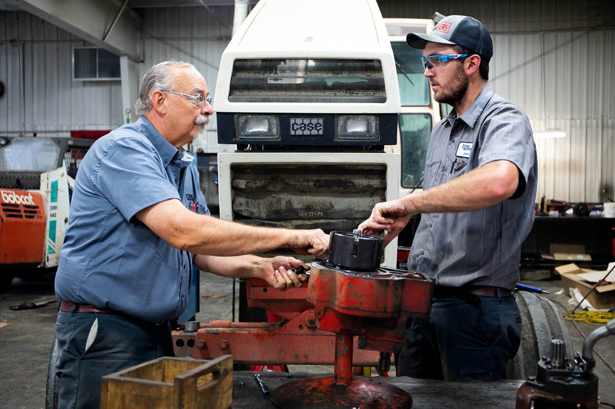 Service Technician Mentoring another Technician