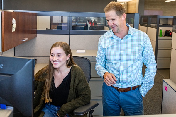 SRC Corporate Intern and Mentor SRC Corporate Intern and Mentor