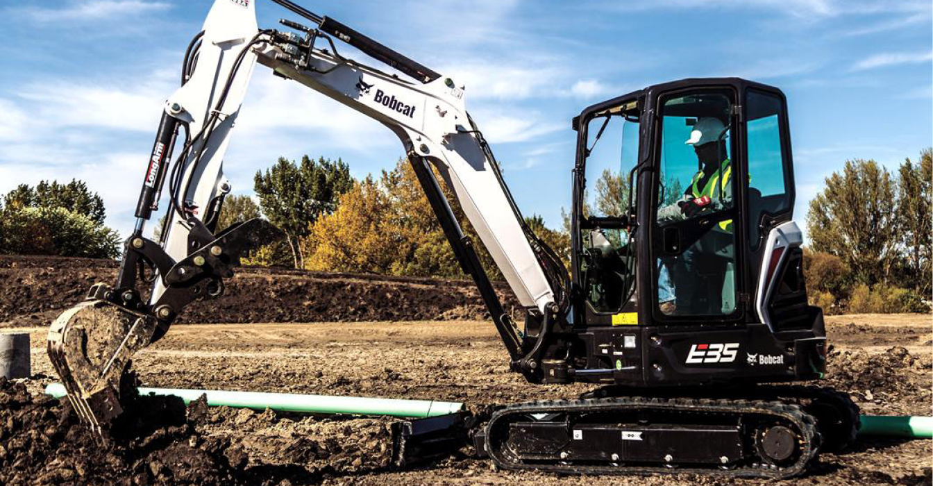 645x336_Bobcat_Resize_Web8 645x336_Bobcat_Resize_Web8